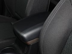 2013款 改款 GL 2.0L 手动 两驱舒适型 国V