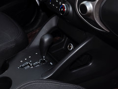2013款 改款 GL 2.0L 自动 两驱舒适型 国V