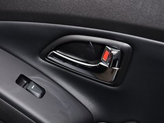 现代ix35 2013款 改款 GLS 2.0L 自动 两驱智能型 国V