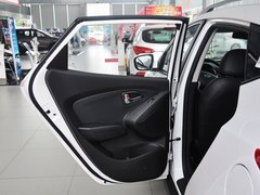 2013款 改款 GLX 2.4L 自动 两驱领先型 国V