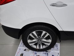 2013款 改款 GLX 2.4L 自动 两驱领先型 国V