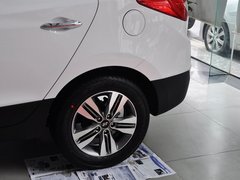 2013款 改款 GLX 2.4L 自动 两驱领先型 国V