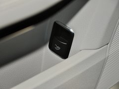 2014款 E260L 1.8T 自动 运动轿车