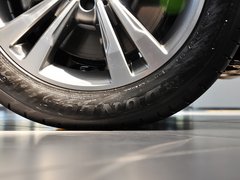 2014款 E260L 1.8T 自动 运动轿车