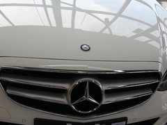 2014款 E260L 1.8T 自动 运动轿车