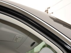 奔驰E级 2014款 E260L 1.8T 自动 运动轿车