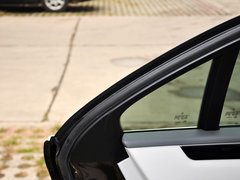 奔驰E级 2014款 E260L 1.8T 自动 运动轿车