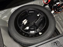 2014款 E260L 1.8T 自动 运动轿车