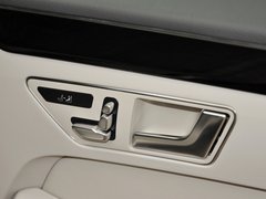 2014款 E260L 1.8T 自动 运动轿车