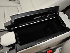 2014款 E260L 1.8T 自动 运动轿车