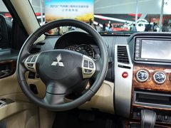 2013款 3.0L 自动 豪华版 7座