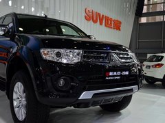 2013款 3.0L 自动 豪华版 7座