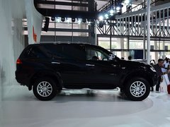 2013款 3.0L 自动 豪华版 7座