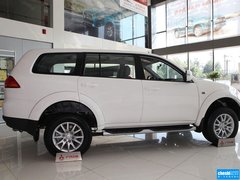 2013款 3.0L 自动 豪华版 7座