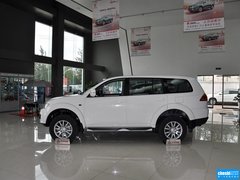2013款 3.0L 自动 豪华版 7座