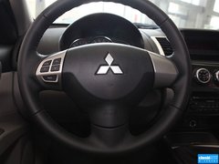 2013款 3.0L 自动 豪华版 7座