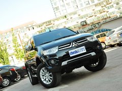 2013款 3.0L 自动 旗舰版 7座