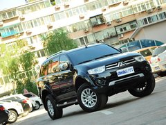 2013款 3.0L 自动 旗舰版 7座