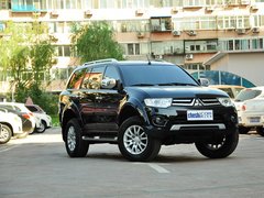 2013款 3.0L 自动 旗舰版 7座