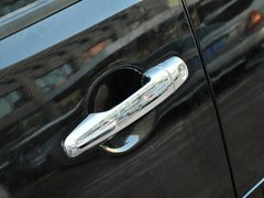 2013款 3.0L 自动 旗舰版 7座