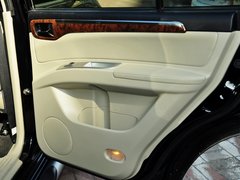 2013款 3.0L 自动 旗舰版 7座