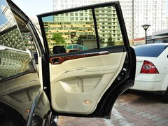 2013款 3.0L 自动 旗舰版 7座