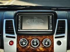 2013款 3.0L 自动 旗舰版 7座