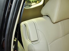 2013款 3.0L 自动 旗舰版 7座