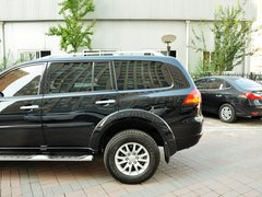 2013款 3.0L 自动 旗舰版 7座