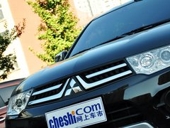 2013款 3.0L 自动 旗舰版 7座