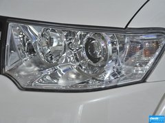 2013款 3.0L 自动 旗舰版 7座