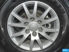 2013款 3.0L 自动 旗舰版 7座