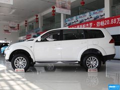 2013款 3.0L 自动 旗舰版 7座