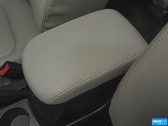 2013款 3.0L 自动 旗舰版 7座
