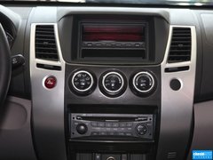 2013款 3.0L 自动 旗舰版 7座