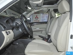 2013款 3.0L 自动 旗舰版 7座