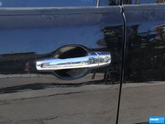 2013款 3.0L 自动 旗舰版 7座