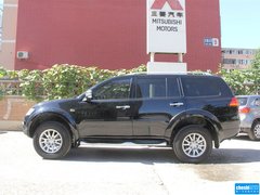 2013款 3.0L 自动 旗舰版 7座