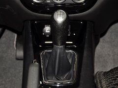 2013款 1.8T 手动 尊贵型 5座