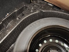 2013款 1.8T 手动 尊贵型 5座
