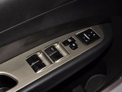2013款 1.8T 手动 尊贵型 5座