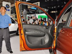 2013款 1.8T 手动 尊贵型 5座