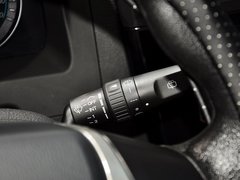 2013款 1.8T 手动 尊贵型 5座