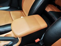 2013款 1.8T 手动 尊贵型 5座