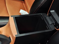2013款 1.8T 手动 尊贵型 5座