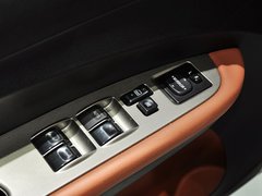 2013款 1.8T 手动 尊贵型 5座