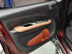 2013款 1.8T 手动 尊贵型 5座