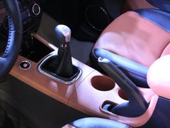 2013款 1.8T 手动 尊贵型 5座