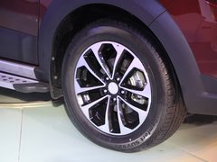 2013款 1.8T 手动 尊贵型 5座
