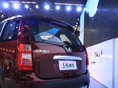 2013款 1.8T 手动 尊贵型 5座
